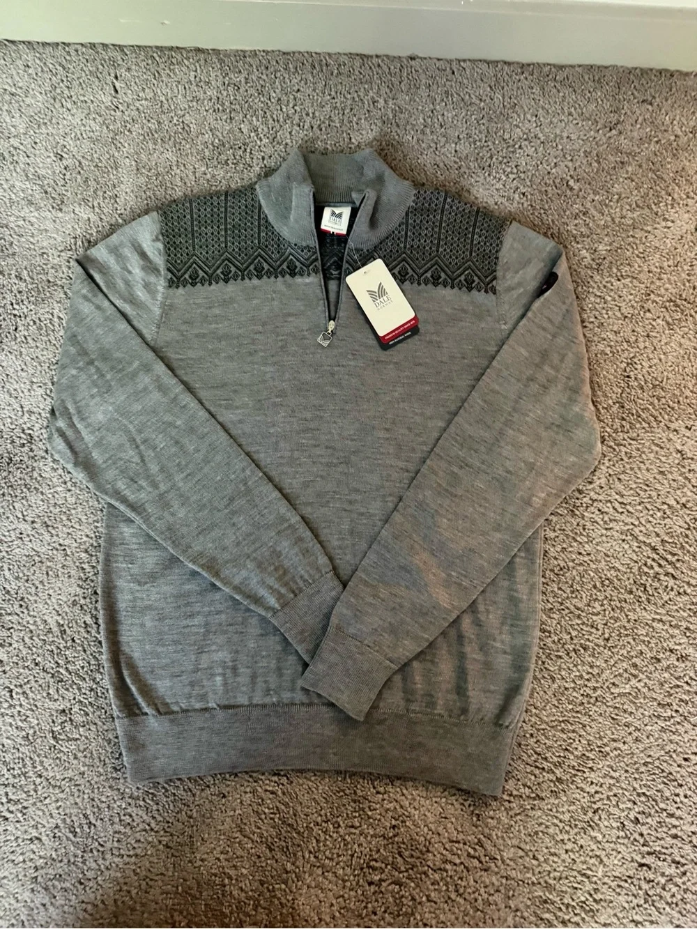 NWT Dale of Norway Eirik Masculine Sweater Size L